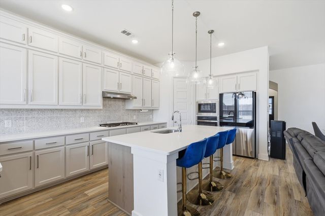 4043 Grotto Drive, Royse City, TX 75189