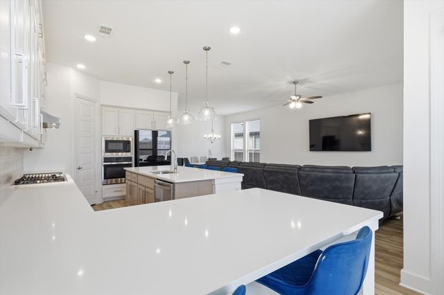 4043 Grotto Drive, Royse City, TX 75189