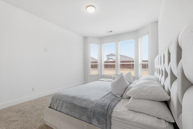 4043 Grotto Drive, Royse City, TX 75189