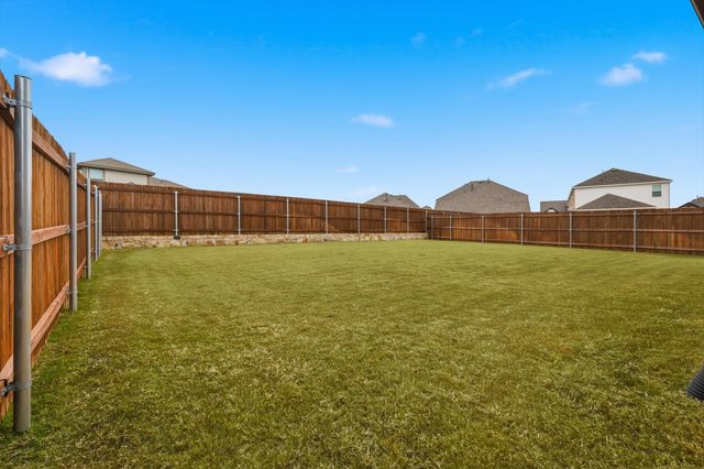 4043 Grotto Drive, Royse City, TX 75189