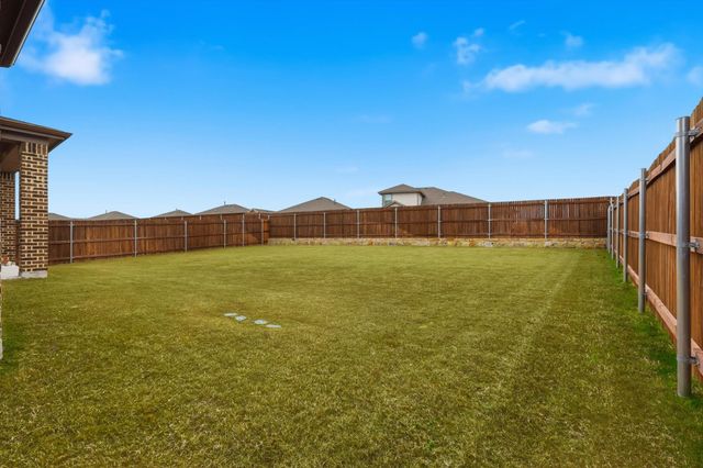 4043 Grotto Drive, Royse City, TX 75189