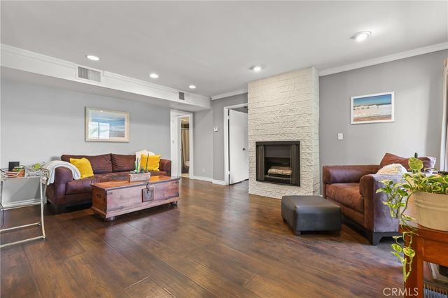 11578 Wyoming 103, Los Angeles, CA 90025