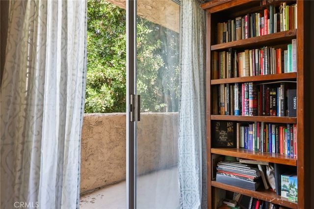 11578 Wyoming 103, Los Angeles, CA 90025