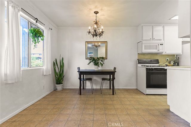 11578 Wyoming 103, Los Angeles, CA 90025