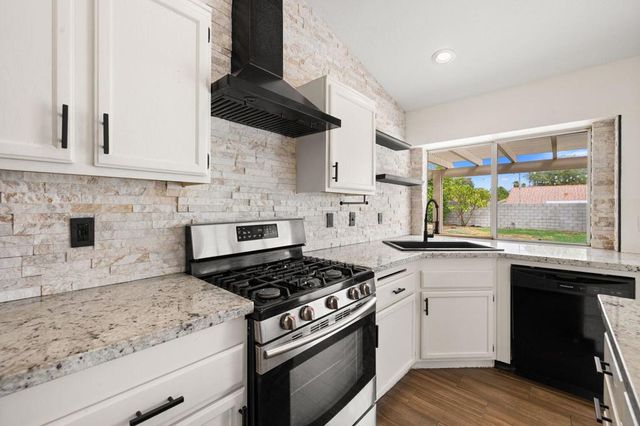 78840 Sanita Drive, La Quinta, CA 92253