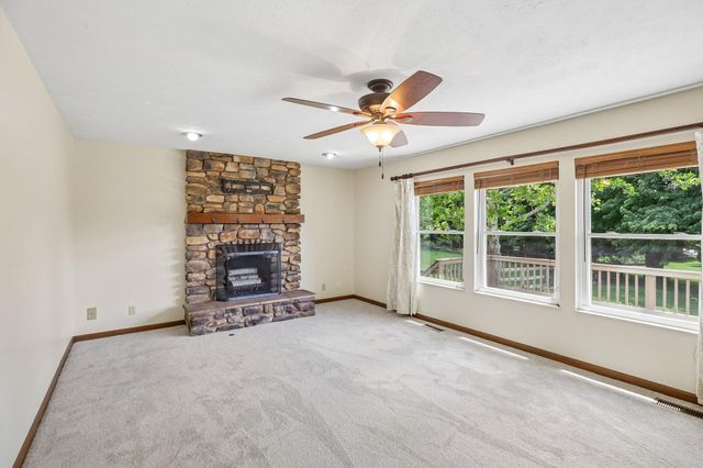 991 Lakepointe Court, Union, KY 41091