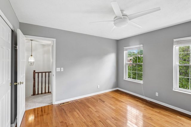 991 Lakepointe Court, Union, KY 41091