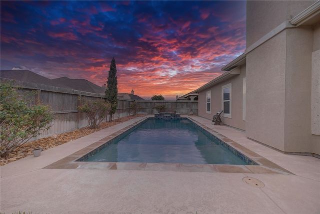 3914 Elvis Dr, Corpus Christi, TX 78414