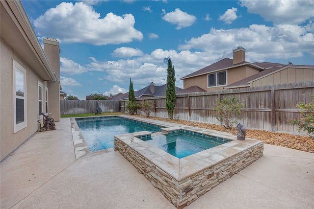 3914 Elvis Dr, Corpus Christi, TX 78414