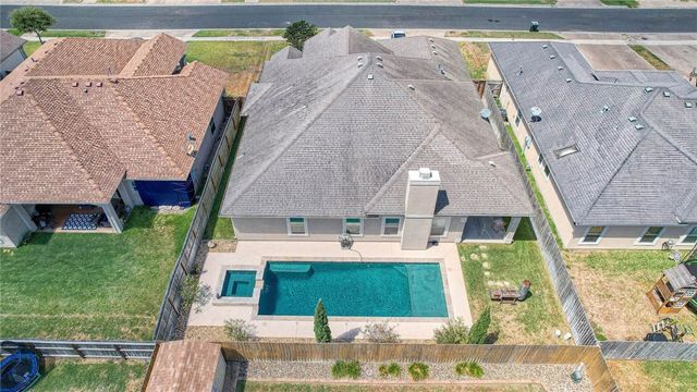 3914 Elvis Dr, Corpus Christi, TX 78414