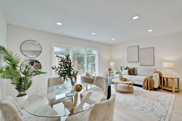 2047 Montecito Avenue 7, Mountain View, CA 94043