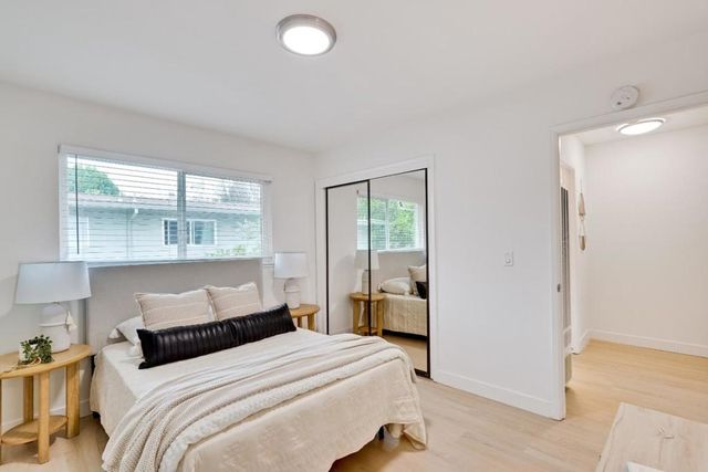 2047 Montecito Avenue 7, Mountain View, CA 94043