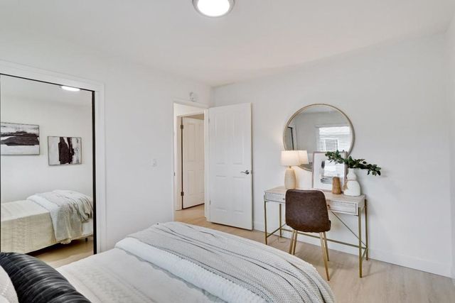 2047 Montecito Avenue 7, Mountain View, CA 94043