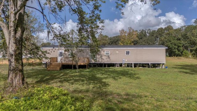 1011 Ridge Road, Ridgeville, SC 29472