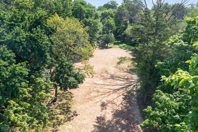 143 Brahma Ave, Bridgewater Twp., NJ 08807