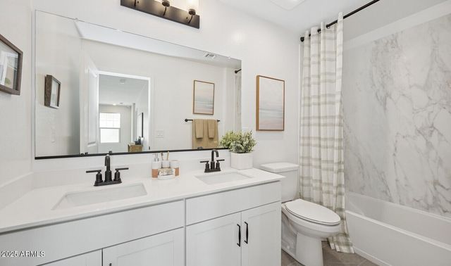 8051 W Harmont Drive, Peoria, AZ 85345