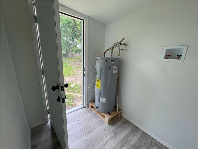 4602 Leffingwell Street, Houston, TX 77026