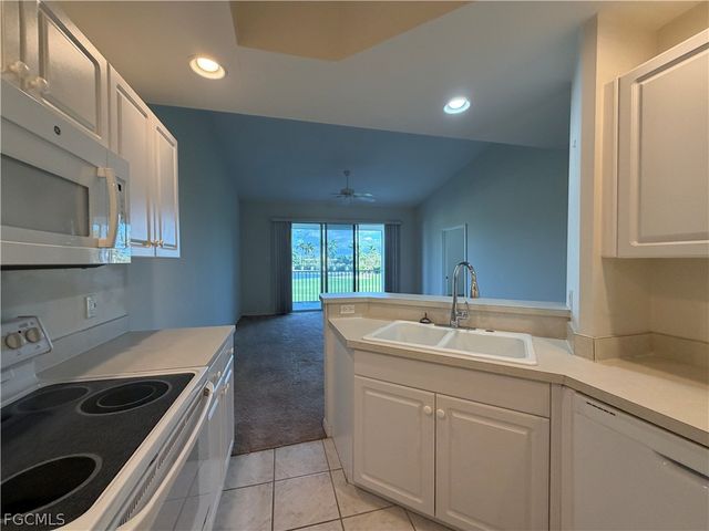 14999 Rivers Edge CT 202, Fort Myers, FL 33908