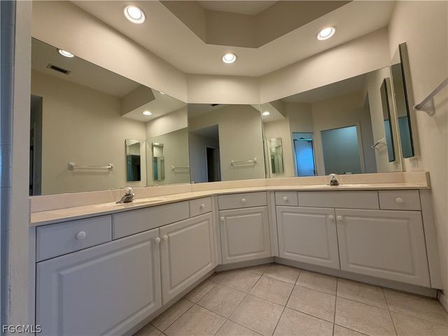 14999 Rivers Edge CT 202, Fort Myers, FL 33908
