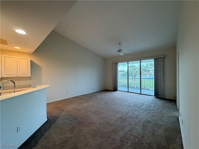 14999 Rivers Edge CT 202, Fort Myers, FL 33908