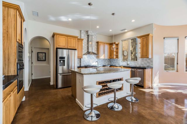 2201 Rozinante Court NW, Albuquerque, NM 87104