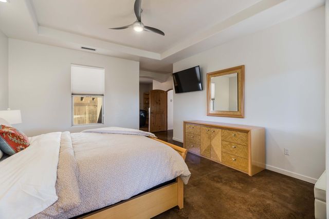 2201 Rozinante Court NW, Albuquerque, NM 87104