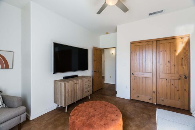 2201 Rozinante Court NW, Albuquerque, NM 87104