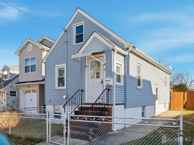14 John Street, Carteret, NJ 07008