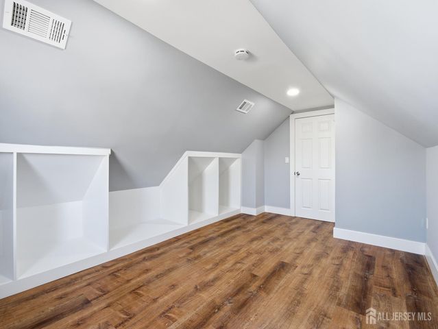 14 John Street, Carteret, NJ 07008