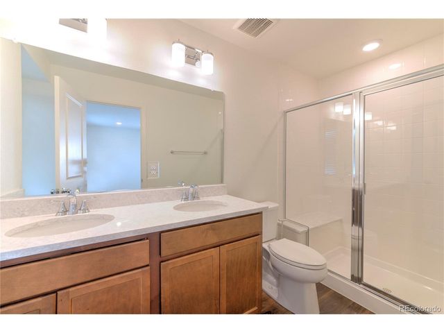 6253 N Liverpool St, Aurora, CO 80019