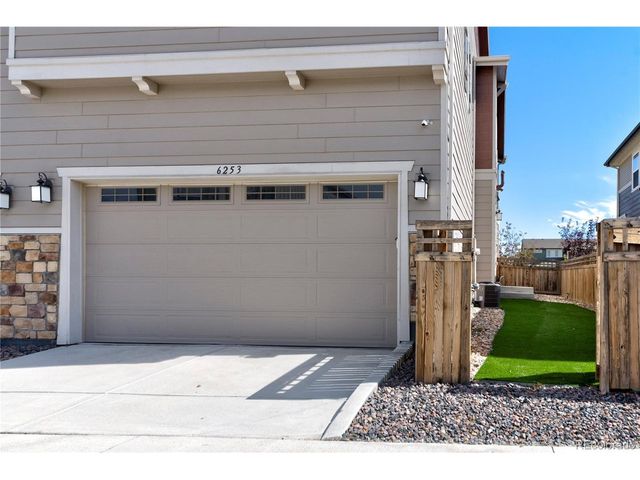6253 N Liverpool St, Aurora, CO 80019