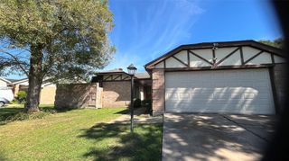 7927 Manzano Drive, Houston, TX 77083