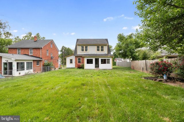 564 ORCHARD ST, Strasburg, VA 22657