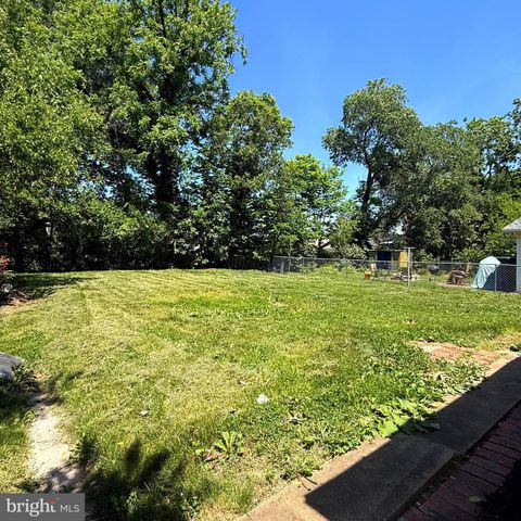 564 ORCHARD ST, Strasburg, VA 22657