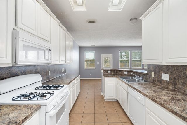 3131 Atherton Canyon Lane, Houston, TX 77014