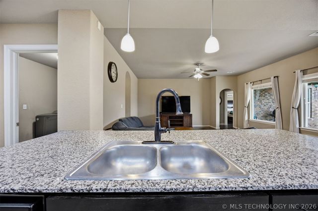 11309 N 147th East Place, Owasso, OK 74055