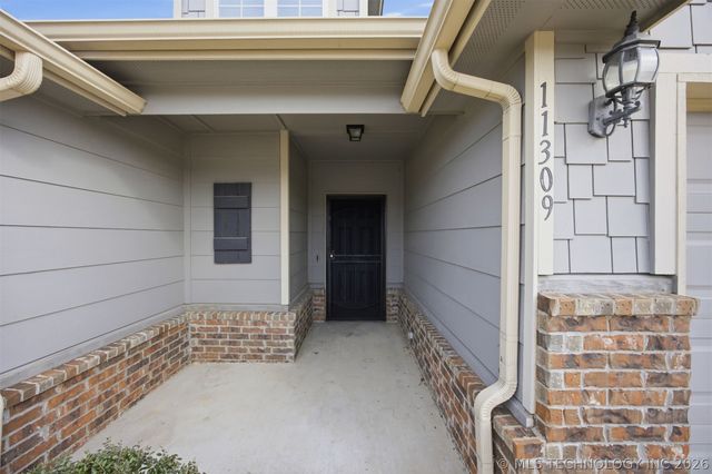 11309 N 147th East Place, Owasso, OK 74055