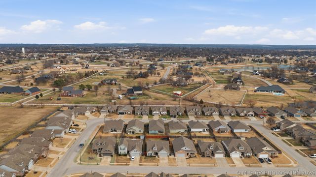 11309 N 147th East Place, Owasso, OK 74055