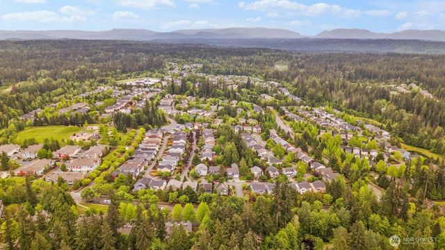 22456 NE 102nd Place, Redmond, WA 98053