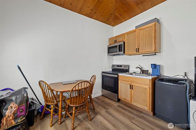 471 SE Glencoe Street, Oak Harbor, WA 98277