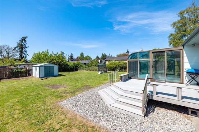 471 SE Glencoe Street, Oak Harbor, WA 98277
