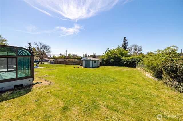 471 SE Glencoe Street, Oak Harbor, WA 98277