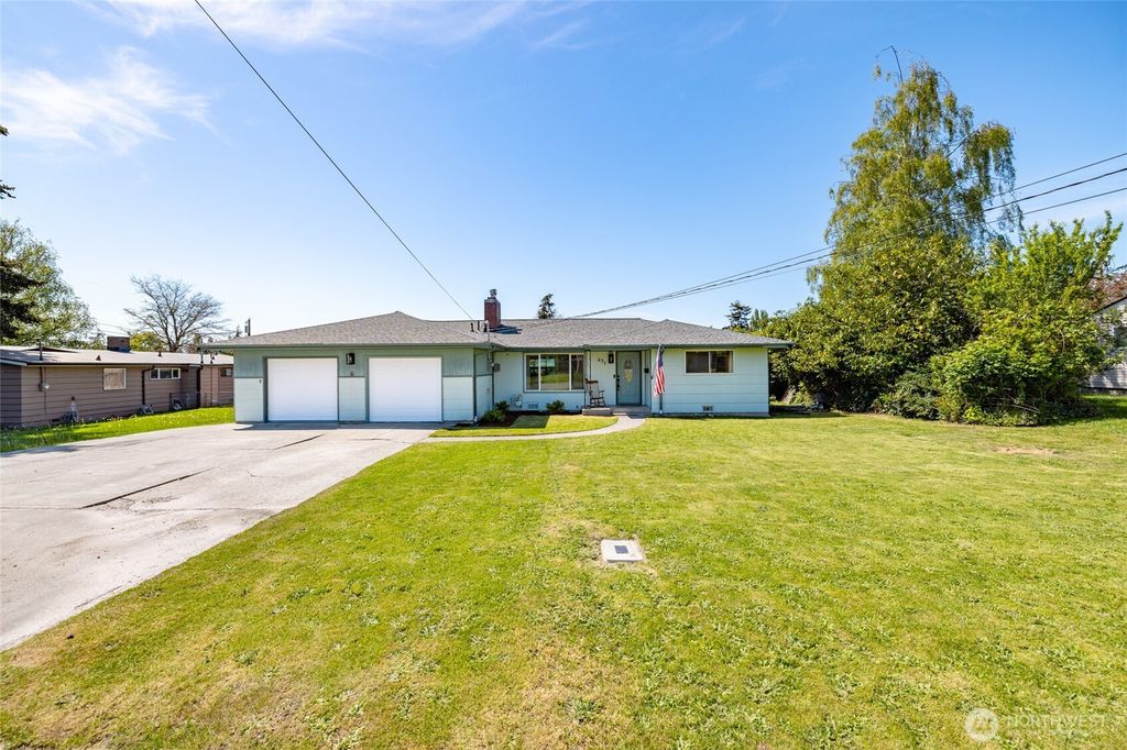 471 SE Glencoe Street, Oak Harbor, WA 98277