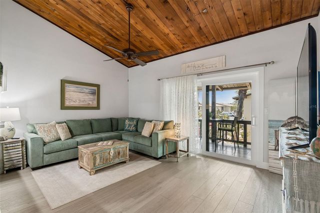 505 PLAZA SEVILLE COURT 12, Treasure Island, FL 33706