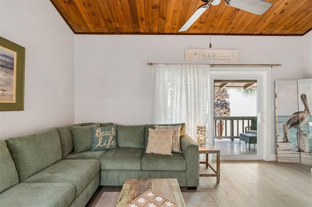 505 PLAZA SEVILLE COURT 12, Treasure Island, FL 33706
