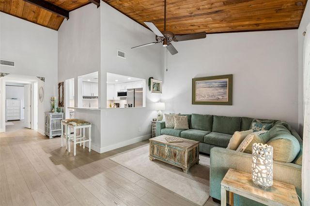 505 PLAZA SEVILLE COURT 12, Treasure Island, FL 33706