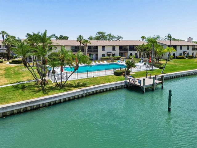 505 PLAZA SEVILLE COURT 12, Treasure Island, FL 33706