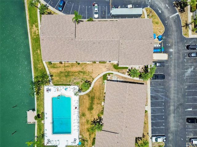 505 PLAZA SEVILLE COURT 12, Treasure Island, FL 33706