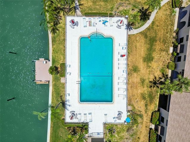 505 PLAZA SEVILLE COURT 12, Treasure Island, FL 33706