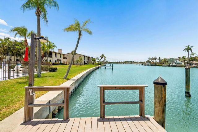 505 PLAZA SEVILLE COURT 12, Treasure Island, FL 33706